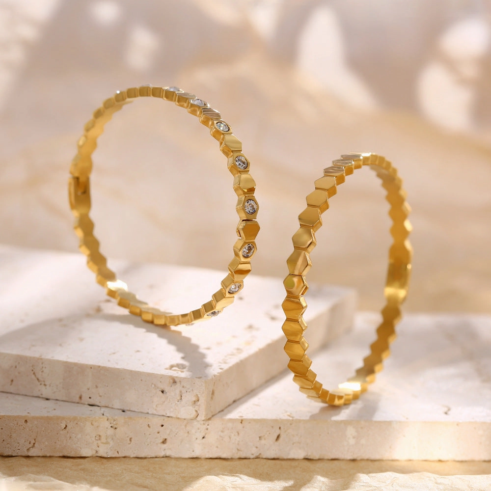 Wholesale Zircon Hexagonal Honeycomb Titanium Steel Bracelet