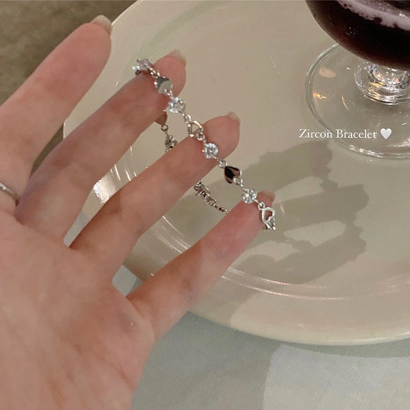 Wholesale Zircon Student Hollow Heart Bracelet