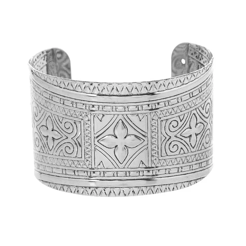 WholesaleCarved Pattern Bohemian Bracelet
